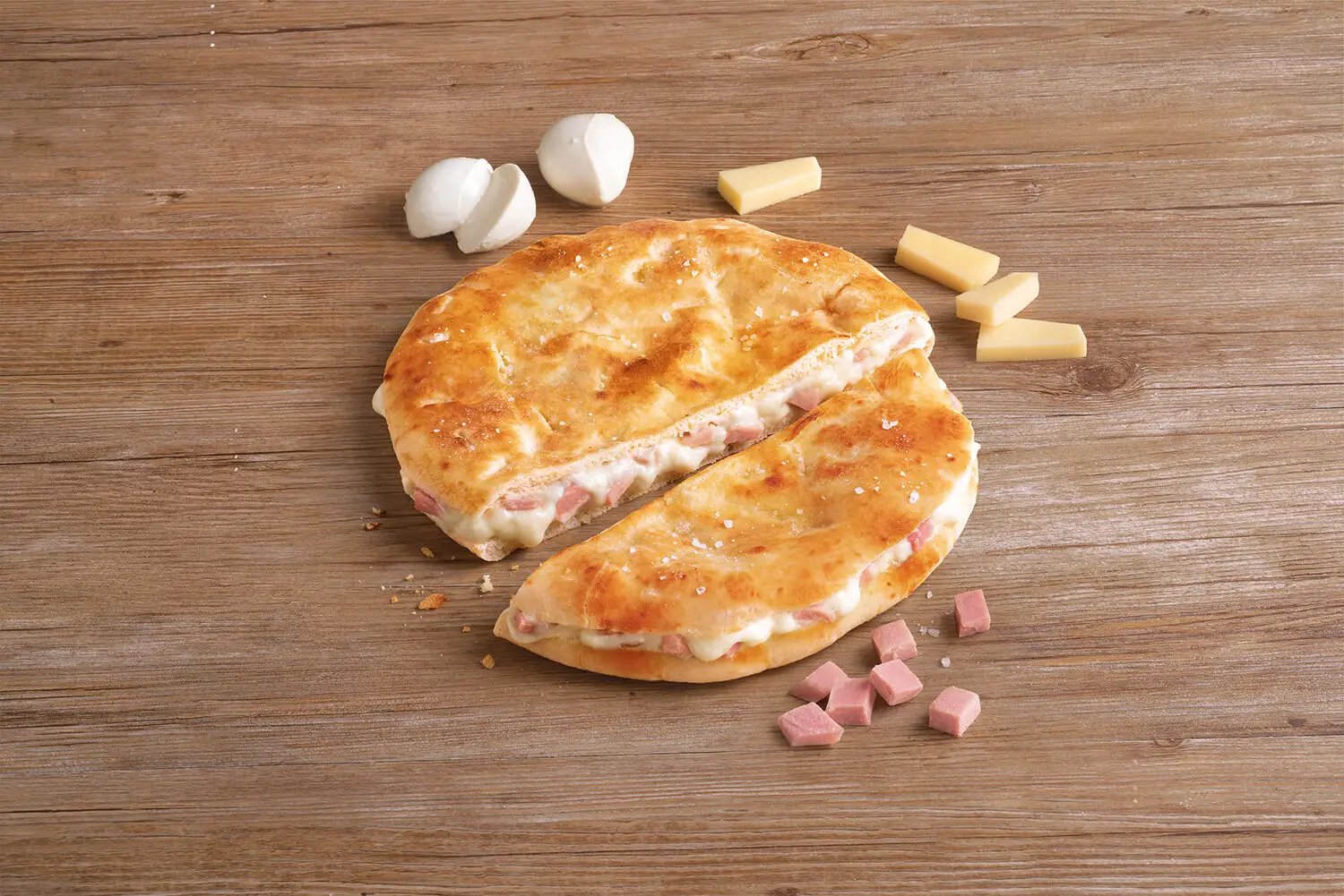 Focaccia with baked ham and cheese