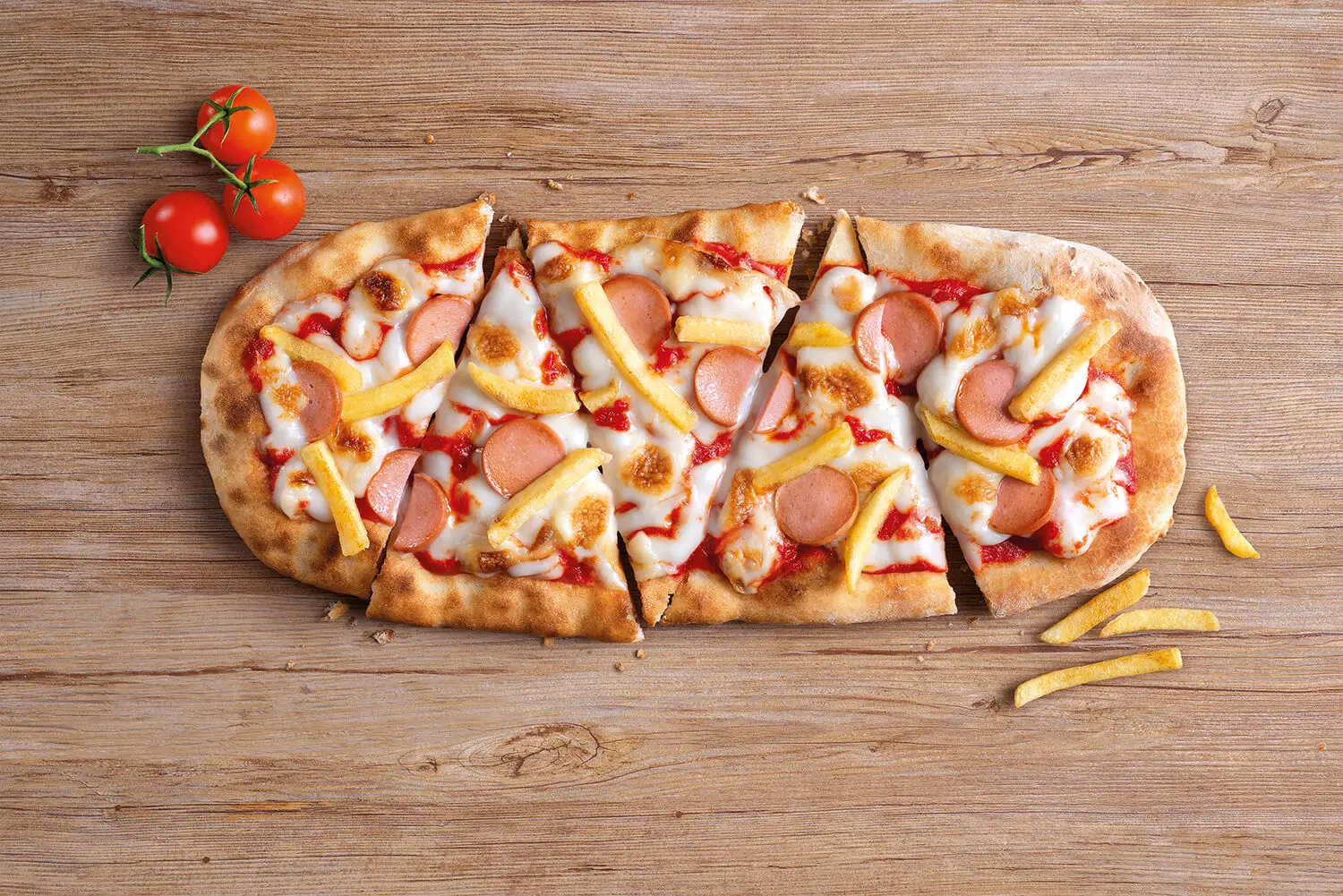 Pizza with frankfurters and chips